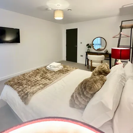 Excellent One Bedroom A9 York
